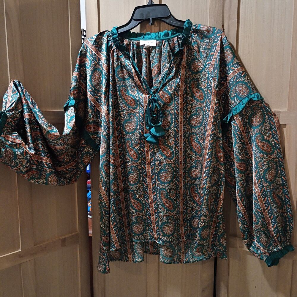 Umgee oversized top Medium